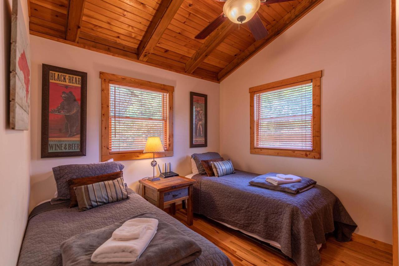 הוילה ווסט ג'פרסון Knotty Pine מראה חיצוני תמונה